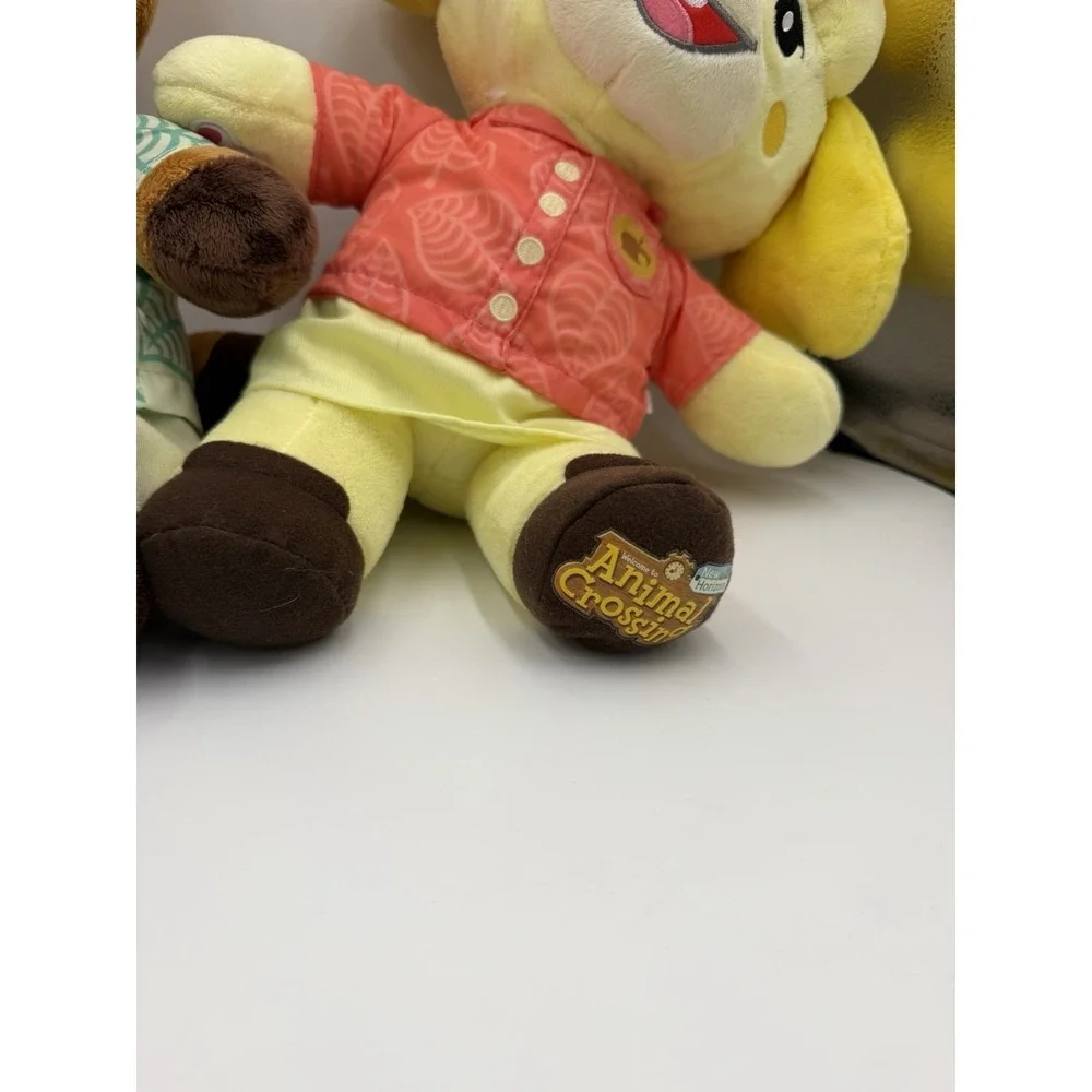 Build-A-Bear Workshop leaf plushes
